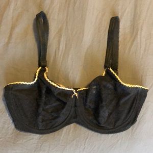 B.Tempt’d by Wacoal Black Lace Bra